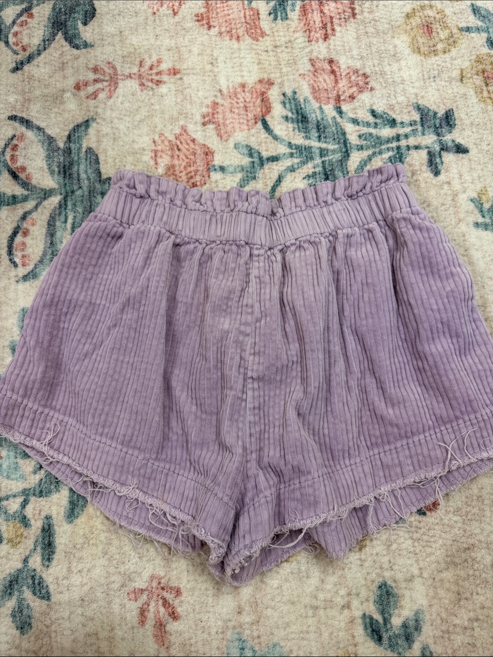Urban Outfitters High-Waisted Lilac Gauze Women's Shorts - Elastic Waist